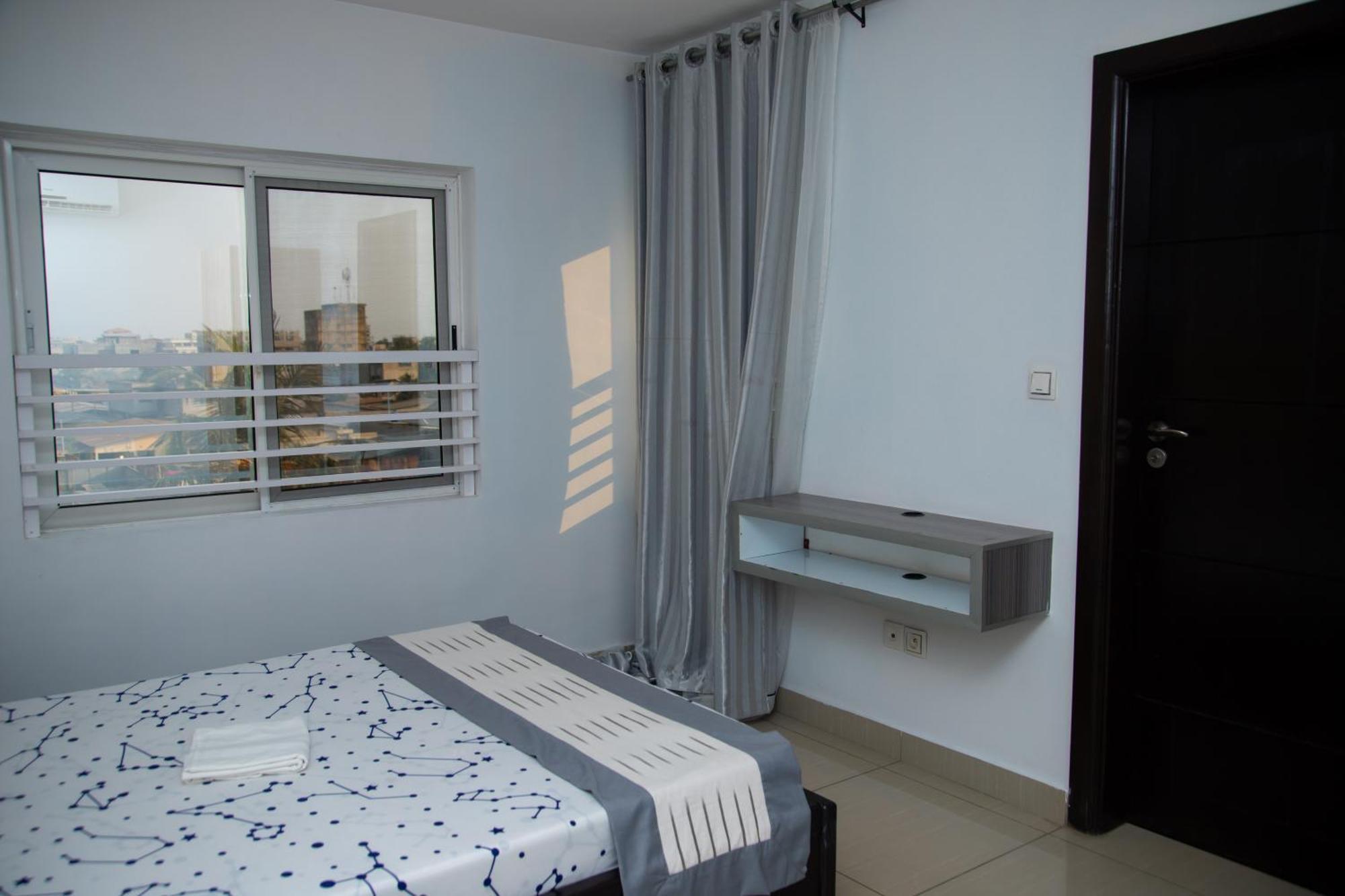 IMOLEASE HUBERT Sainte Rita Cotonou Exterior foto
